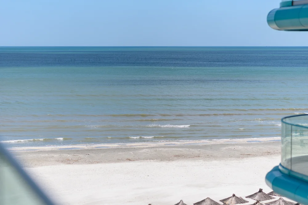 Poza 1 Azzurro Beachfront Studio 222 - Cazare Mamaia-Sat Navodari