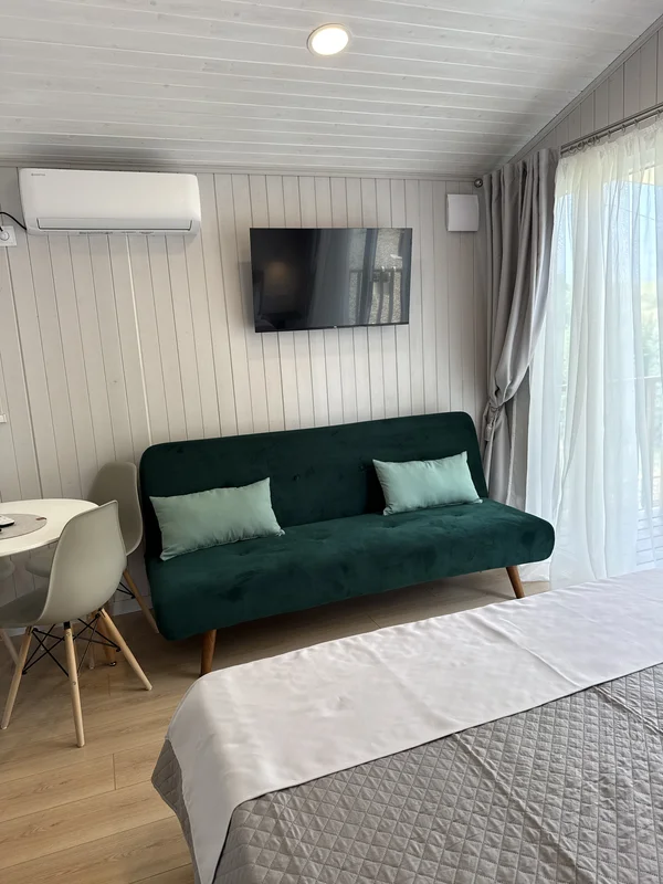 Poza 3 Casa Celeste - Carolina B - Tiny House Iași - Cazare Iași