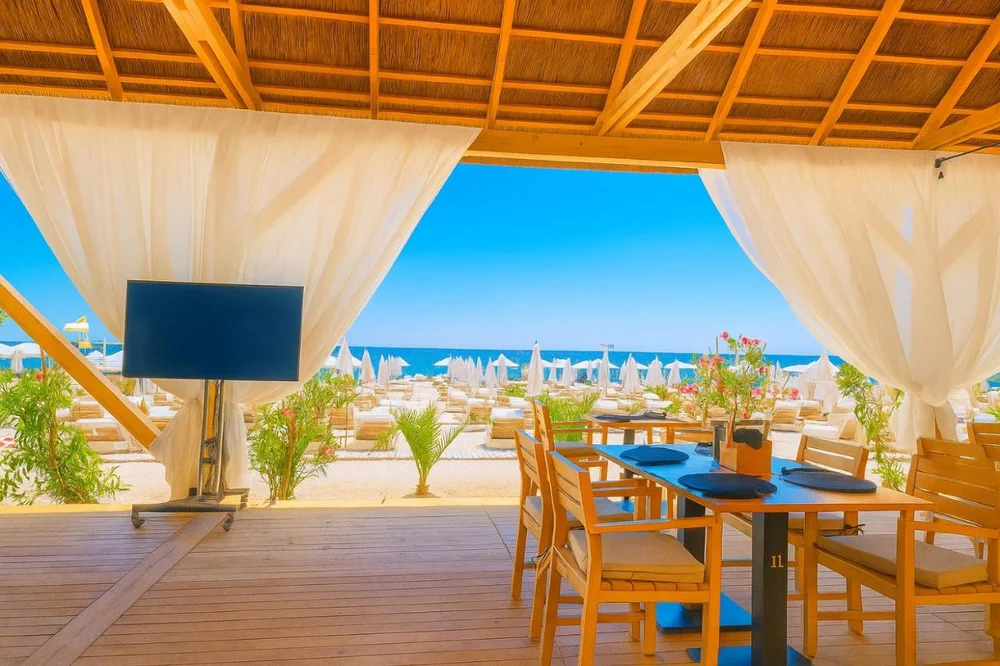 Poza 2 ROX by Axxis Beach Mamaia - Cazare Mamaia Nord