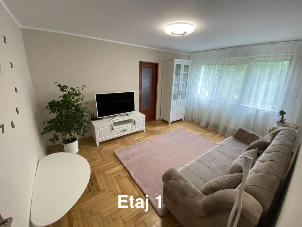 Poza 3 Apartament S26 - Cazare Roman