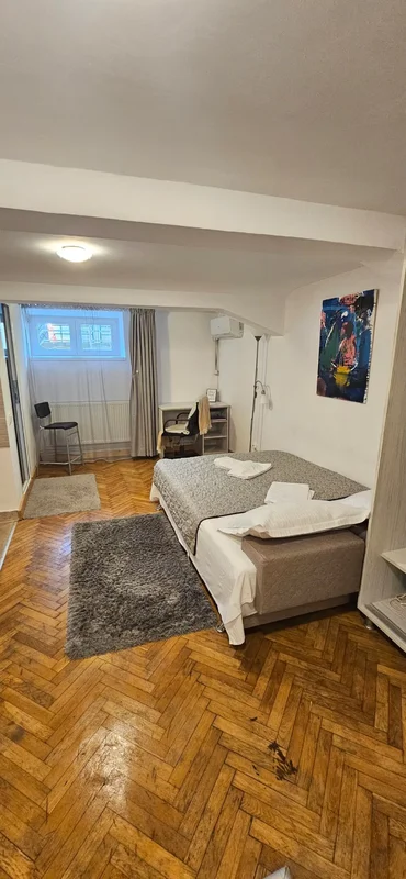 Poza 2 Old Town Studio Apartment 1 - Cazare Iași