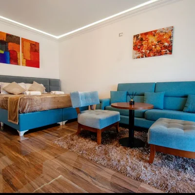 Onix Studio White Tower 306