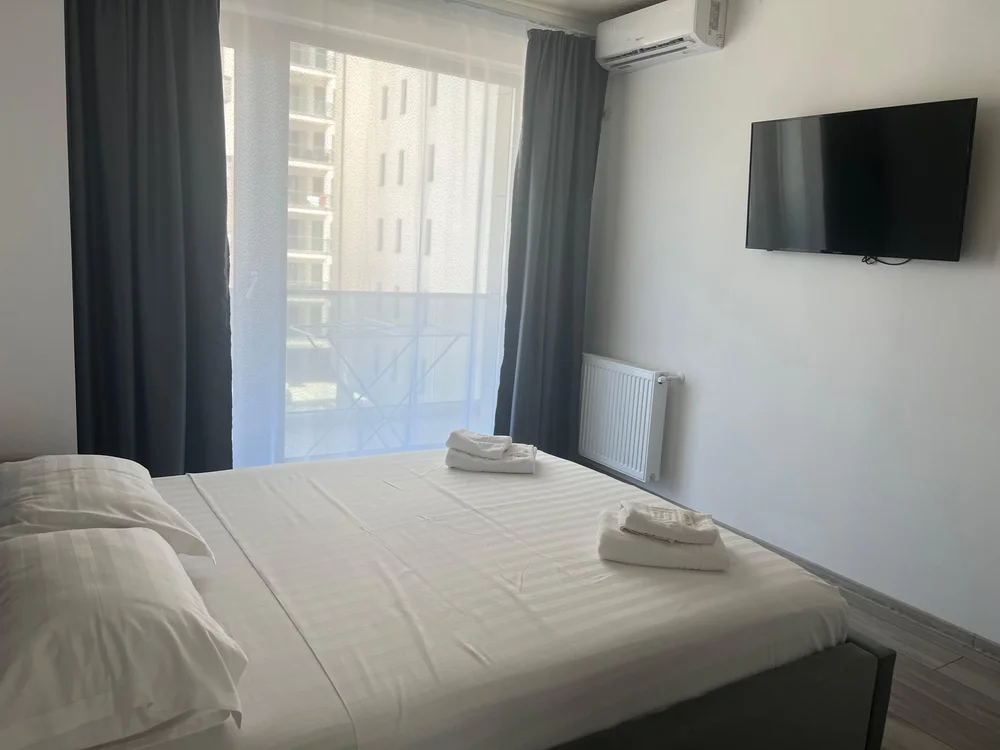 Poza 3 303 B1ALMAR LUXURY RESIDENCE-Renting Apartments & Free Pool - Cazare Mamaia-Sat Navodari
