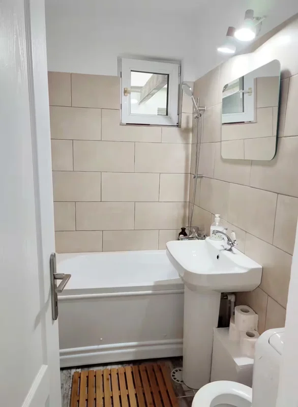 Poza 1 1 bedroom apartment - Cazare Iași