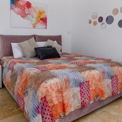 Studio Astria Rosegold 3