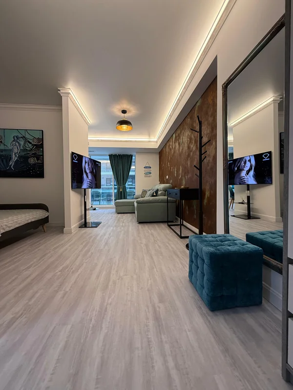 Poza 2 Alexander Studio White Titanic - Cazare Mamaia-Sat Navodari