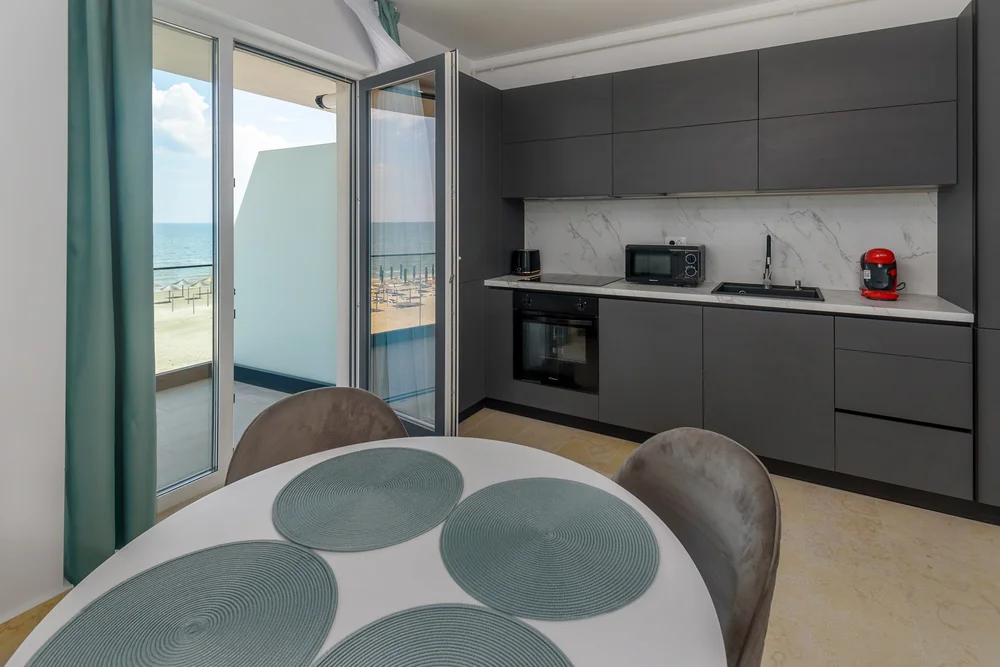 Poza 3 Azzurro Beachfront 205 - Cazare Mamaia-Sat Navodari