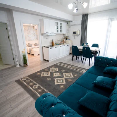 109 B2 ALMAR LUXURY RESIDENCE-Renting Apartments & Free Pool
